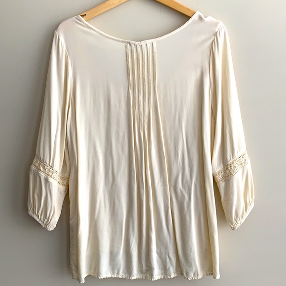 Oversized American Eagle Antique White Blouse Top - Picture 2 of 2